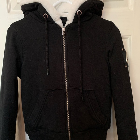 XS Moose Knuckles Bunny hoodie - Picture 4 of 10